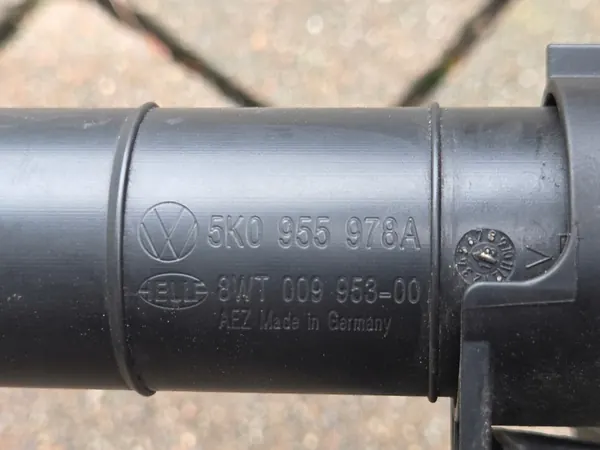 VW GOLF VI Koplampenreiniger Rechts + Bevestiging 08-2012 image 6