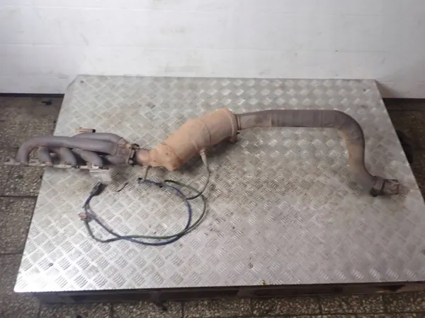 Gebrauchter Porsche Katalysator OEM 2242372 image 2