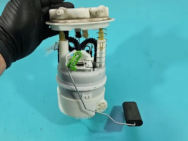 Bomba de Combustível Renault Clio IV 12-20 1.1 16V (172025354R) image 5