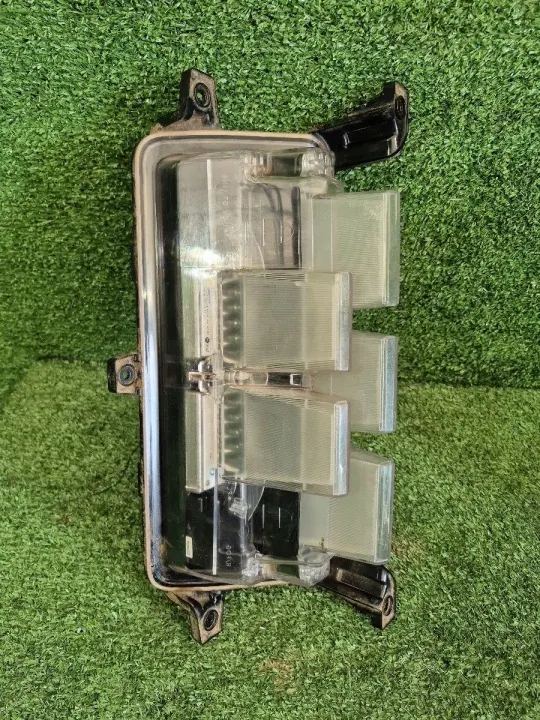Feu de recul LED OEM 92405-CV310 pour Kia EV6 GT Line image 2