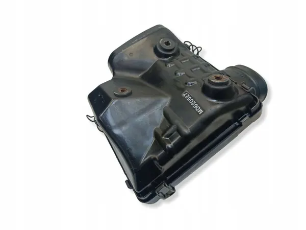 Filtro de ar Mitsubishi OEM para 3000GT VR-4 1997 image 7