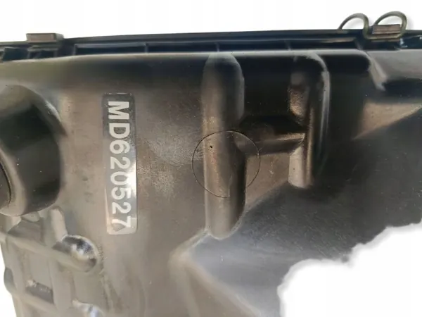 Filtro de ar Mitsubishi OEM para 3000GT VR-4 1997 image 8
