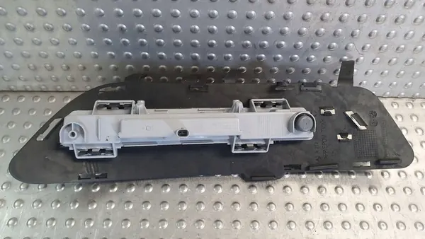 Linker Bumperrooster Halogeen DRL Mercedes E-Klasse W212 09- A2049068900 image 5