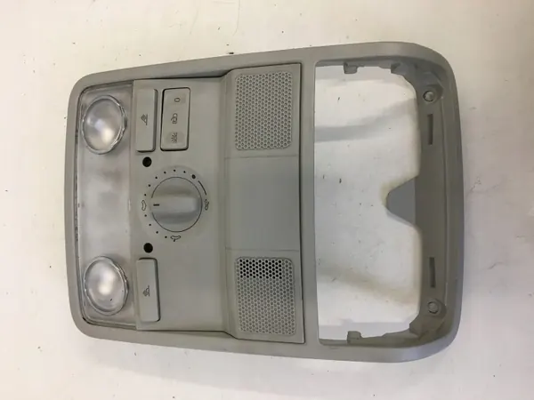 Lampe intérieure Skoda Superb II OEM 3T0947105A image 2