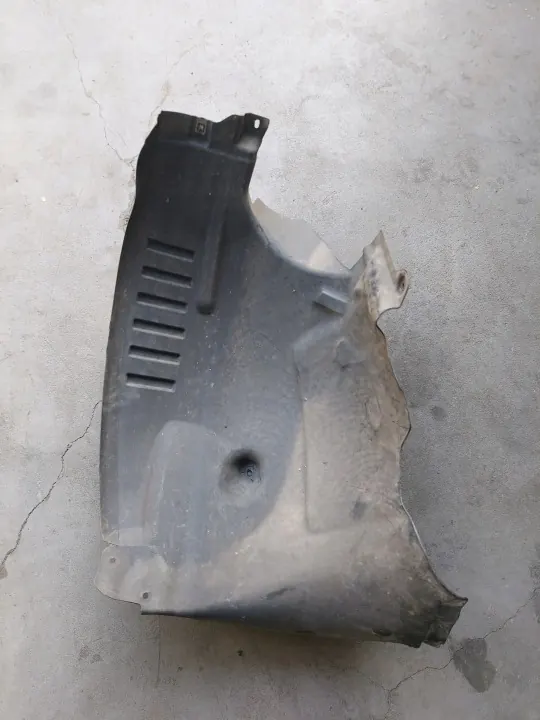 Aile Avant Droite OEM A1776904003 pour Mercedes image 4