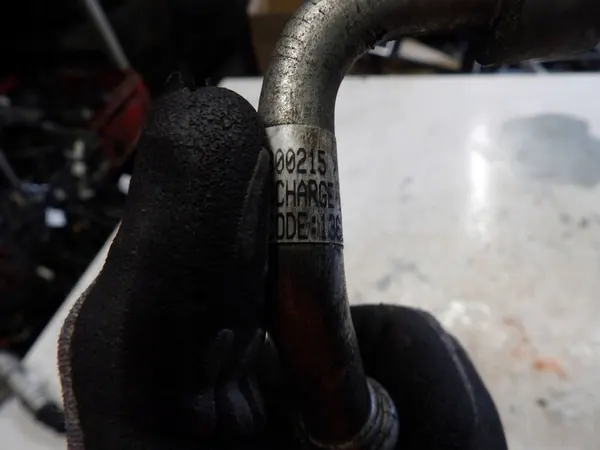 Ilmastointiputki Mercedes ML W166 A1668300215 image 3