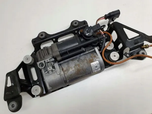 Compresseur suspension Audi A8 D4 OEM 4H0616005C/5D image 2