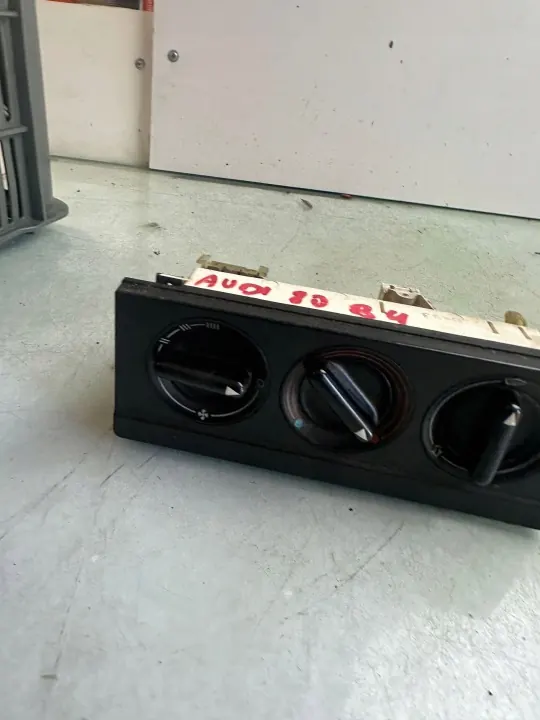 Panel climatizador Audi 80 90 S2 B4 222452 image 2