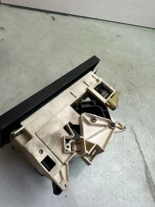 Panel climatizador Audi 80 90 S2 B4 222452 image 3