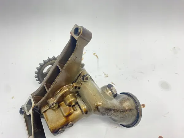 Pompe à huile OEM SDV09017 pour moteur Mercedes M111 image 5