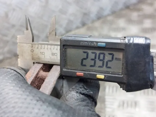 Étriers Frein TARCZE OEM Arrière Gauche/Droite 330mm image 8