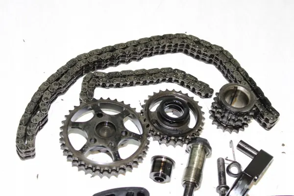Jeu d'engrenage de distribution Mercedes W211 W203 OM613 OEM image 4