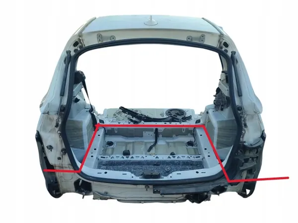 Parachoques trasero PAS TYLNY WANNA para BMW 2 F45 Active Tourer image 2