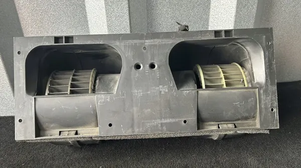 Motor de ventilador de aquecimento DAF XF 106 OE 1672646 image 3