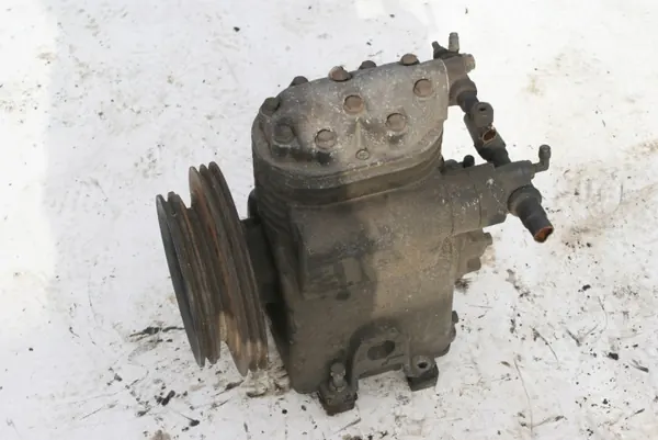Gebrauchter Zweizylinder-Luftkompressor OEM 74563g image 3