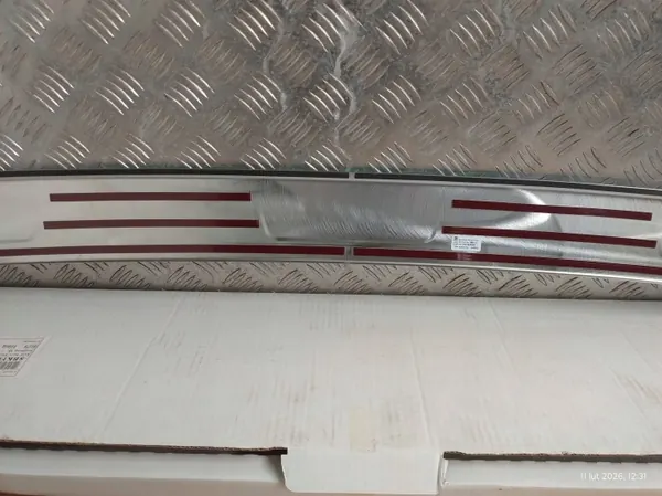 OEM PW178-60000 Heckstoßstangenschutz für Land Cruiser image 3