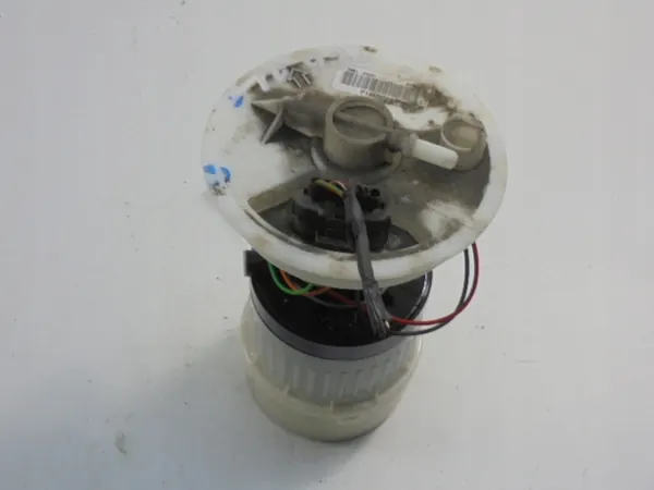 Pompe à carburant Ford OE 3M519H307 - État utilisé image 5