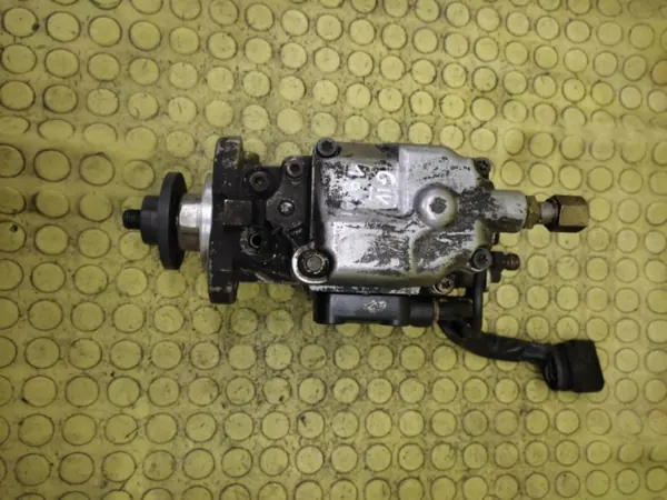 Ruiskutuspumppu VW Golf IV 1.9 TDI OEM 0460404972 image 2