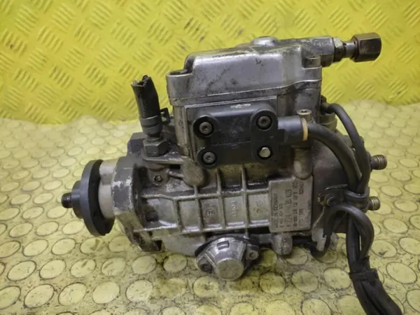 Ruiskutuspumppu VW Golf IV 1.9 TDI OEM 0460404972 image 7