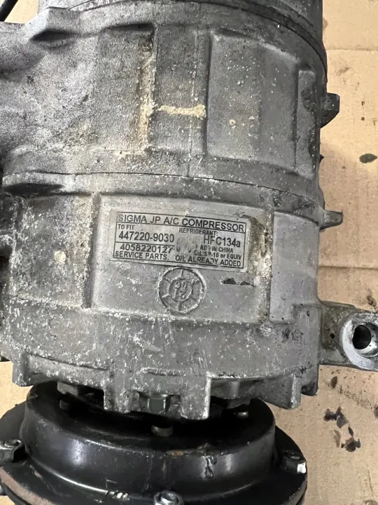 Bomba compressor ar condicionado VW Touareg 5.0TDI OEM 447220-9030 image 3