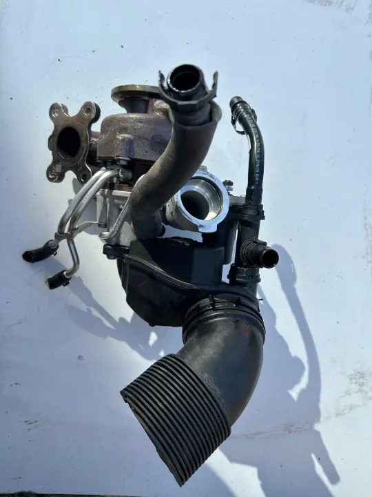 Turbo VW usado OEM 05C145701F - Modelo 2024 image 2