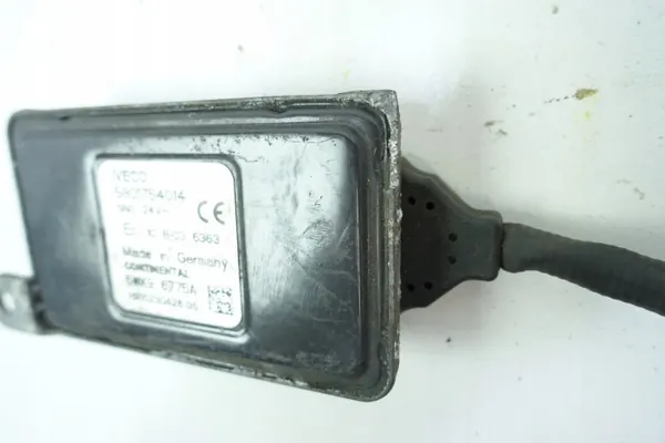 Sensor NOx OEM 5801754014 para Iveco Stralis Hi-Way image 5