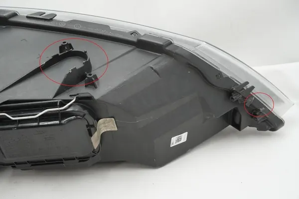 Farol esquerdo Seat Leon III 5F1941005B image 8