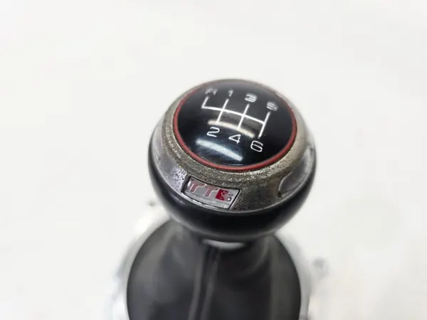 Versnellingspookhoes OEM 8J0711113C Audi TT TTS 8J image 3