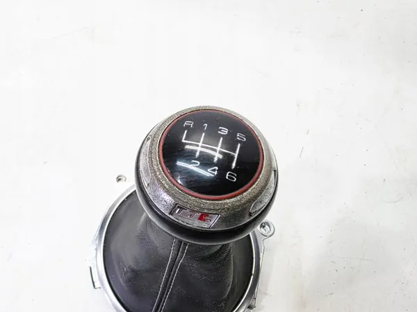 Versnellingspookhoes OEM 8J0711113C Audi TT TTS 8J image 4