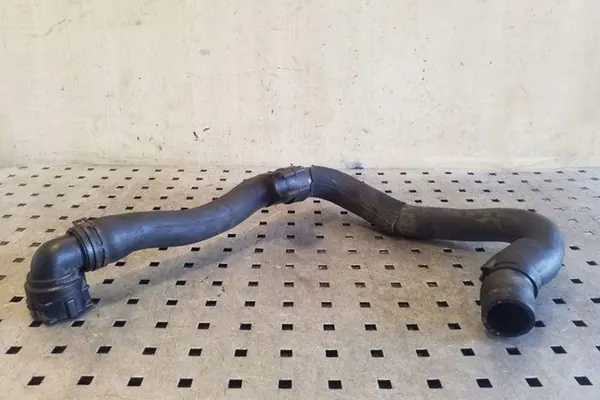 Jäähdytysputki VW TIGUAN 2.0L Diesel 2008 image 2