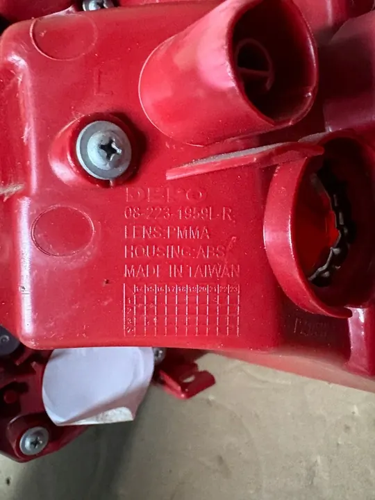 Luz trasera derecha KIA CEE'D ED '06-'12 image 5