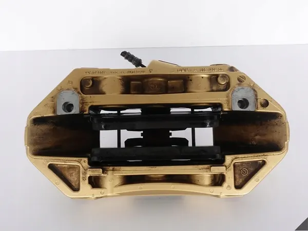 BMW M5 F90 M8 F91 Gold Bremssattel + Beläge Rechts Vorne OEM image 9