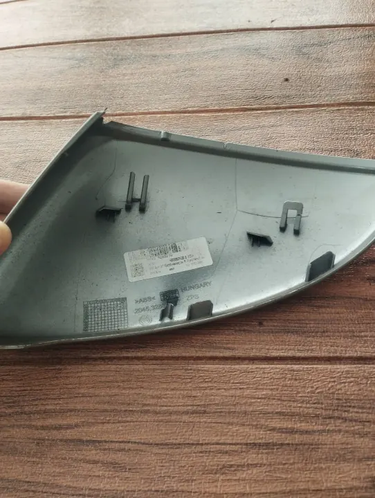 VW OEM 5G0857538 Cubierta Espejo Derecho Golf VII image 8