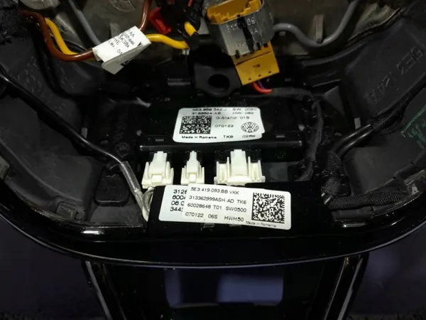 Skoda Kodiaq I Lift 19- Lederlenkrad VRS Schaltwippen image 6