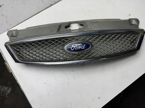 Grade do radiador FORD MONDEO MK3 LIFT image 2