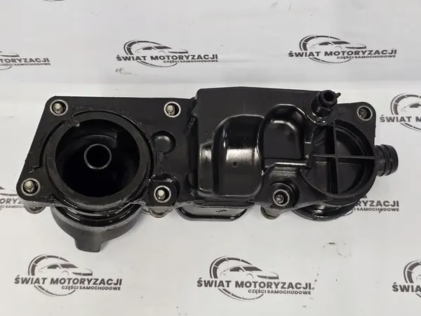 Mercedes E 2.2 CDI Respiradero de Aceite A6460100162 image 3