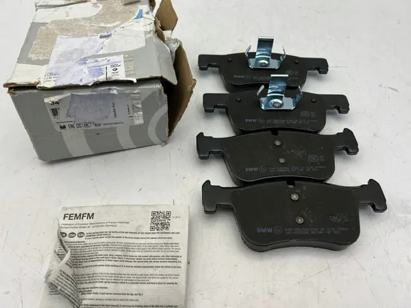 Pastilhas de freio dianteiras BMW F20 F21 F22 F30 F31 F32 F33 OEM 8855002 image 2