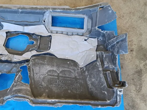 CUPRA FORMENTOR 2.0TDI 110KW 2024 Isolation Murale 5FB863935F image 4