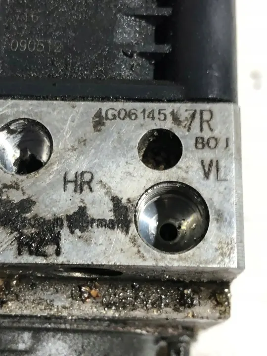 ABS-Pumpe OEM 4G0907379H für Audi A6 Avant 2012 image 4