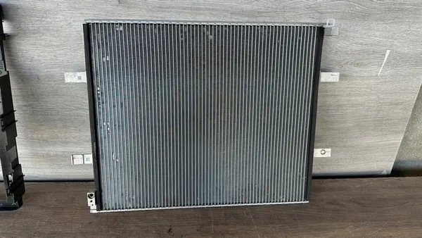 VW ID4 Q4 E-TRON Klimatiseringsfläkt 1EA816515A image 5