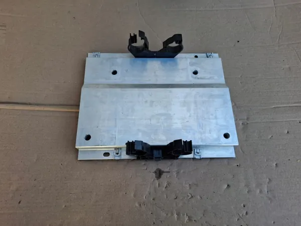 Support de plancher Porsche 911 992 OEM 992802102 image 2
