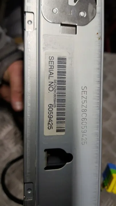 VW SHARAN ALHAMBRA MK1 CD Changer Lift - Pièce OEM image 7