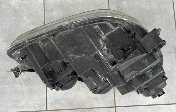 Voorste linker koplamp Mercedes S W220 A2208202361 image 7