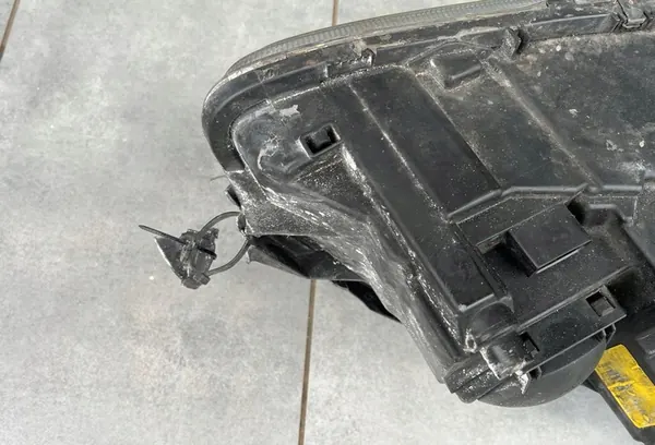 Voorste linker koplamp Mercedes S W220 A2208202361 image 8