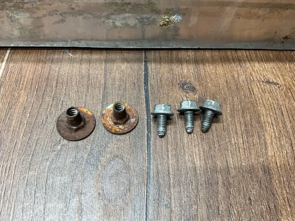 OEM 1296822171 Äänenvaimennin lämpösuoja Mercedes R129 image 9
