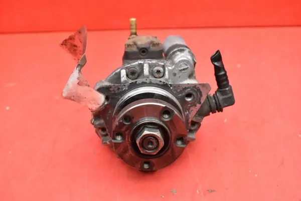 Bomba de inyección OEM 4M5Q9B395AE para Ford Focus image 2