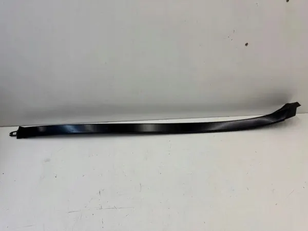 Mercedes-Benz GLS Oikea etutuuletinpylväs OEM image 2