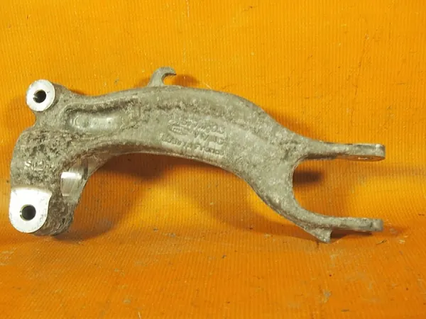 Suporte amortecedor esquerdo Audi A4 B9 OEM 8w0413037 image 6