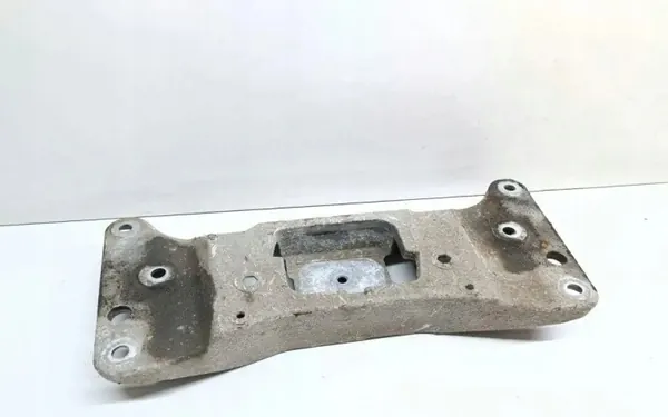 Support de boîte BMW F10 F11 OEM 196645 Occasion image 2