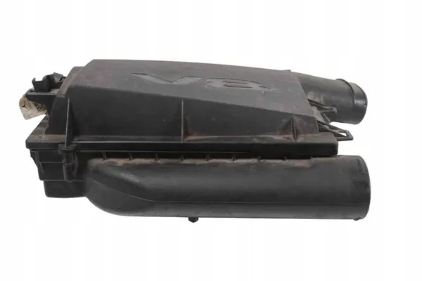 Mercedes-Benz GLC X253 C253 2017 Ilmansuodattimen kotelo image 2